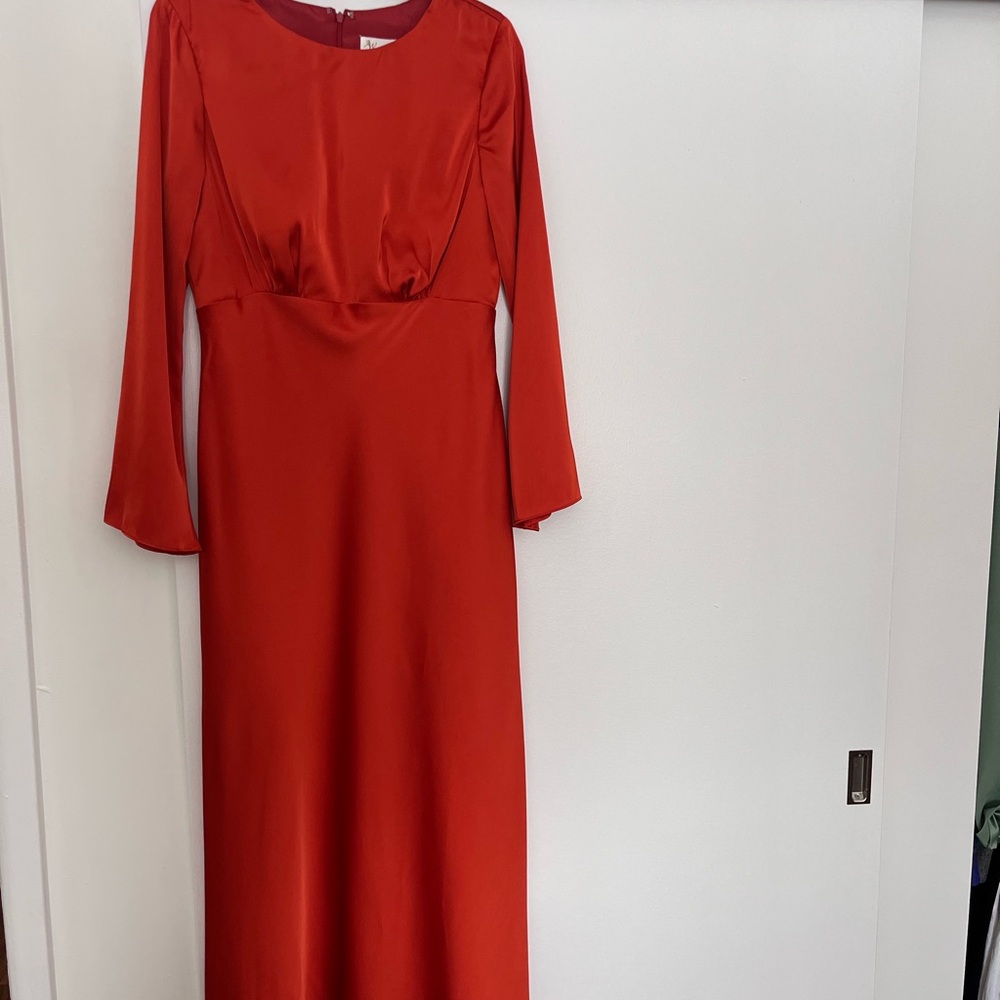 Chic Scarlet Long Sleeve Wedding Dress